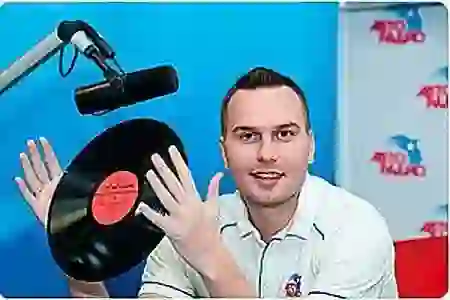 Юрий ведущий корпоративного мероприятия